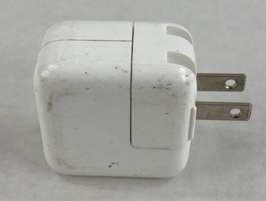 Apple 12W USB Power Adapter Lot of 6