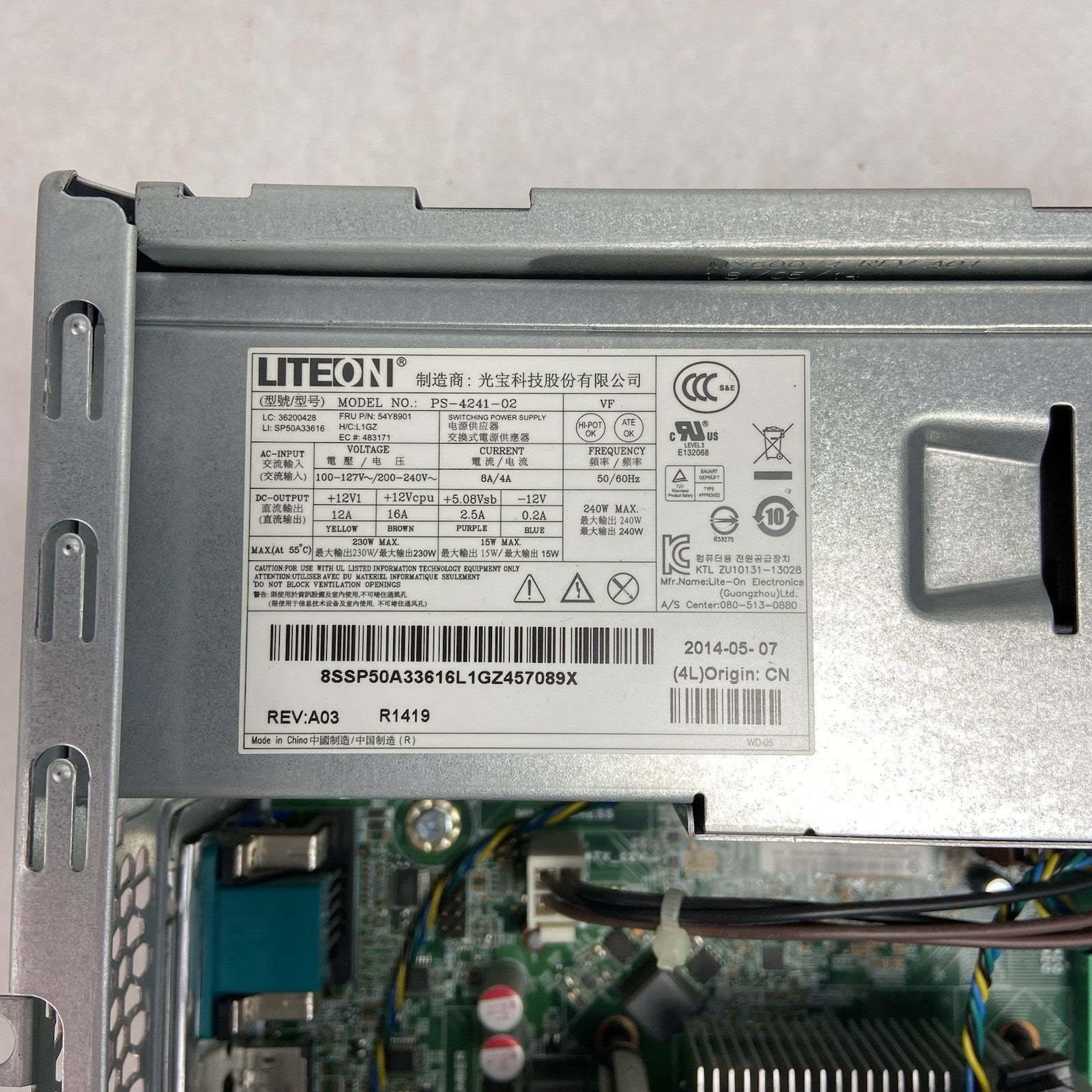 Lenovo ThinkCentre M83 SFF Intel Core i3-4130 3.4GHz 4GB RAM No HDD No OS13