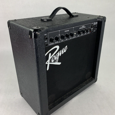 Rogue RB-30B Bass Combo Amplifier Tested