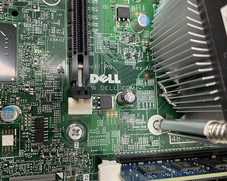 Dell Optiplex 390 DT Intel Core i5-2400 3.10 GHz 4 GB Ram No HDD No OS