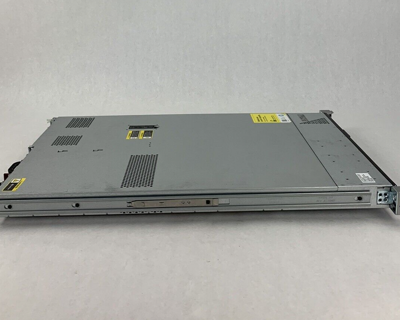 HP ProLiant DL360p Gen 8 Xeon E5-2609 v2 2.50 GHz 32 GB RAM No OS No HDD
