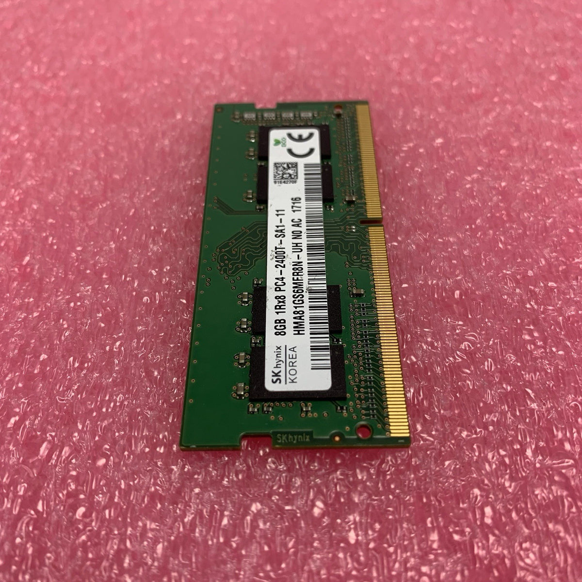 SK Hynix HMA81GS6MFR8N-UH PC4-2400T-SA1-11 8GB 1Rx8 Desktop Memory RAM4
