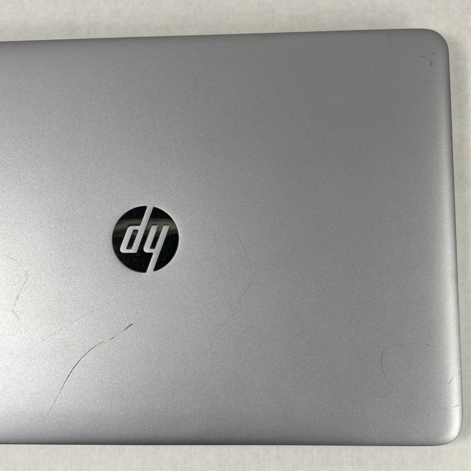 HP EliteBook 850 G4 Intel Core i7-7500U 2.70 GHz 8 GB RAM 15.6" No HDD No OS