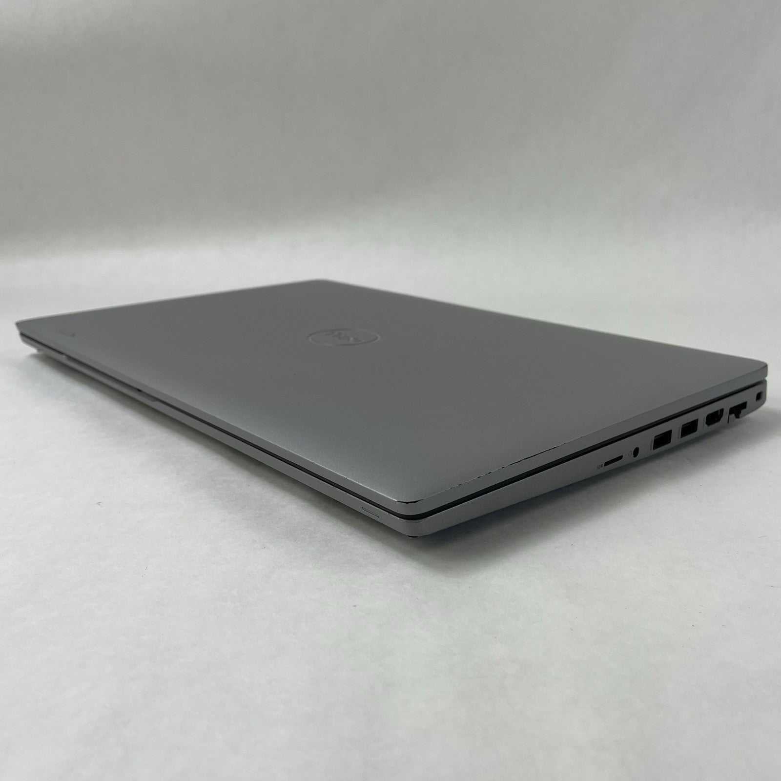 Dell Latitude 5520 15.6" i5-1145G7 2.60 GHz 8 GB RAM No SSD/OS/AC/Battery - READ12