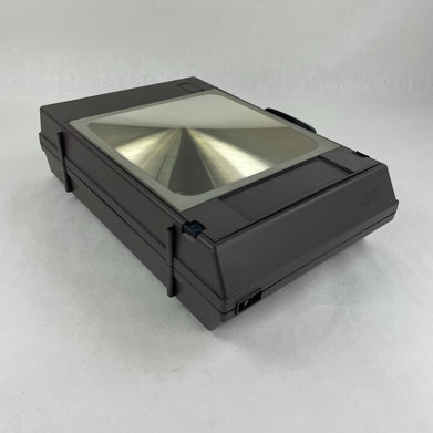 3M 2000AG Overhead Projector For Parts Not Working