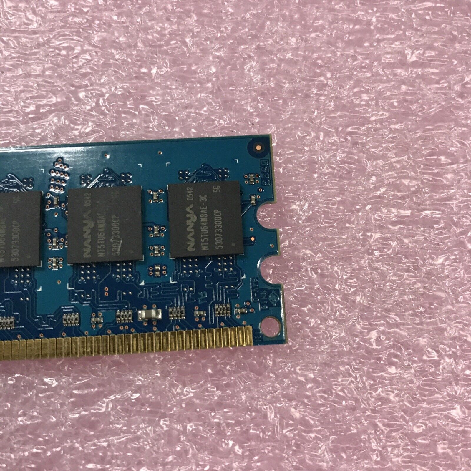 Nanya 2GB Kit 2x1GB PC2-5300U-555-12-E1 Ram NT1GT64U8HA1BY-3C