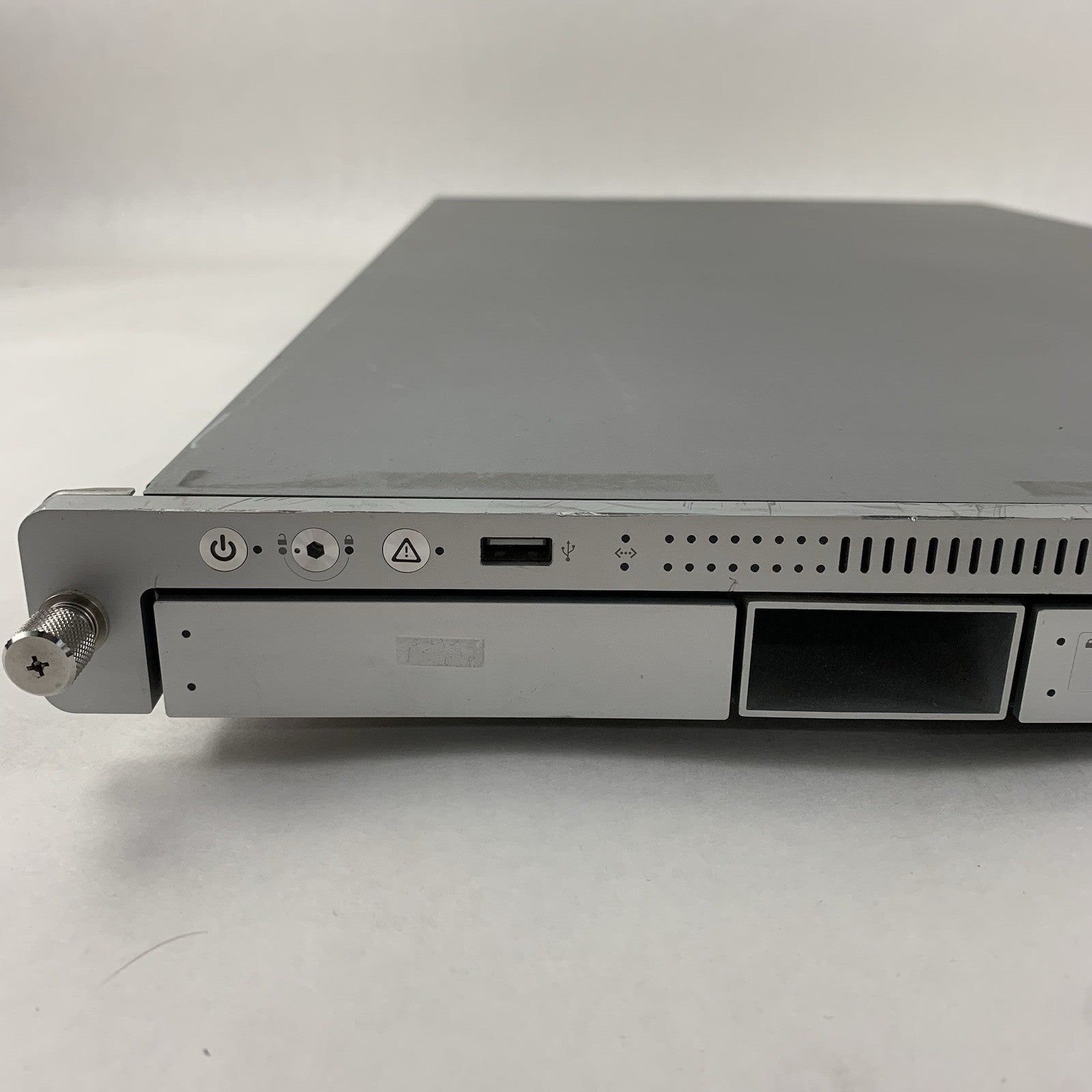 Apple A1279 XServe 2009 2x Xeon E5520 2.26 GHz 24 GB Ram LSI7202EP No OS No HDD2