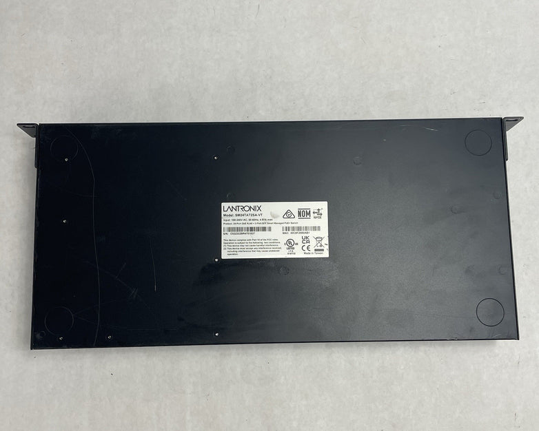 Lantronix SM24TAT2SA-VT 24-Port Managed Gigabit Ethernet PoE+ Tested & Reset