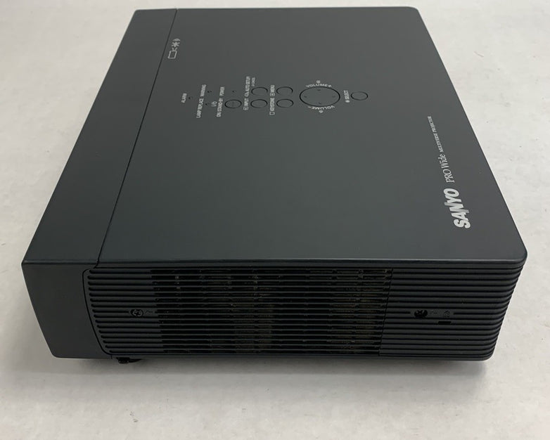 Sanyo PLC-WXU30 LCD Lamp Projector - Needs New Lamp No Remote