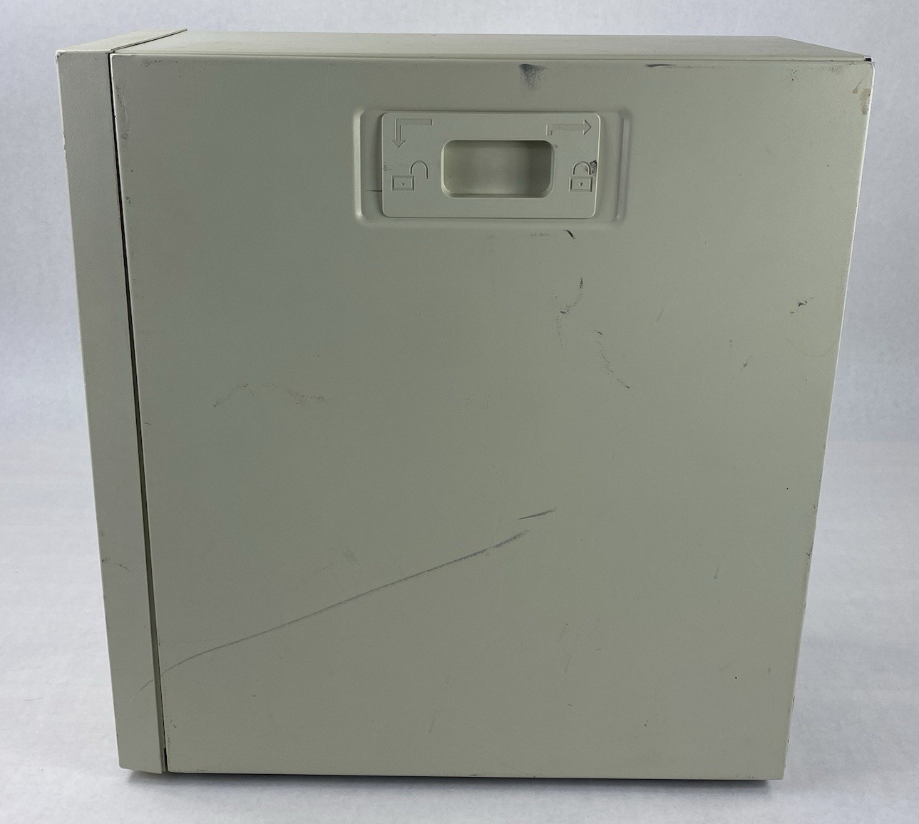Unbranded Vintage Beige ATX Mid Tower Computer Case with 300W Power Supply