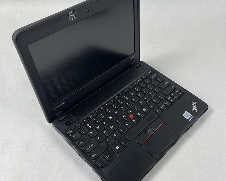 Lenovo ThinkPad X140e 11.6" AMD A4-5000 1.50 GHz 4 GB RAM No SSD/OS/AC