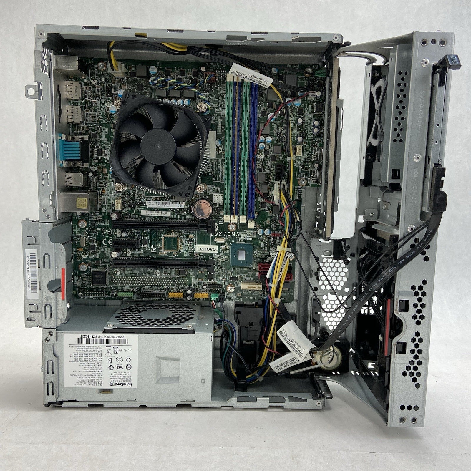 Lenovo ThinkCentre M910s SFF Intel Core i5-7500 3.4GHz 4GB RAM No HDD No OS9