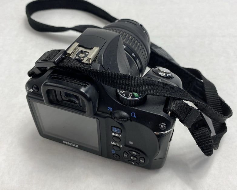 Pentax K2000 DSLR 10.2 MP Digital Camera With Bag And Flash No Cable - Tested