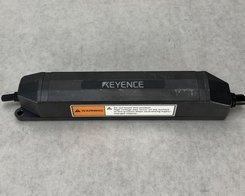 Keyence SJ-M030G High-Performance Micro Static Eliminator - Parts or Repair