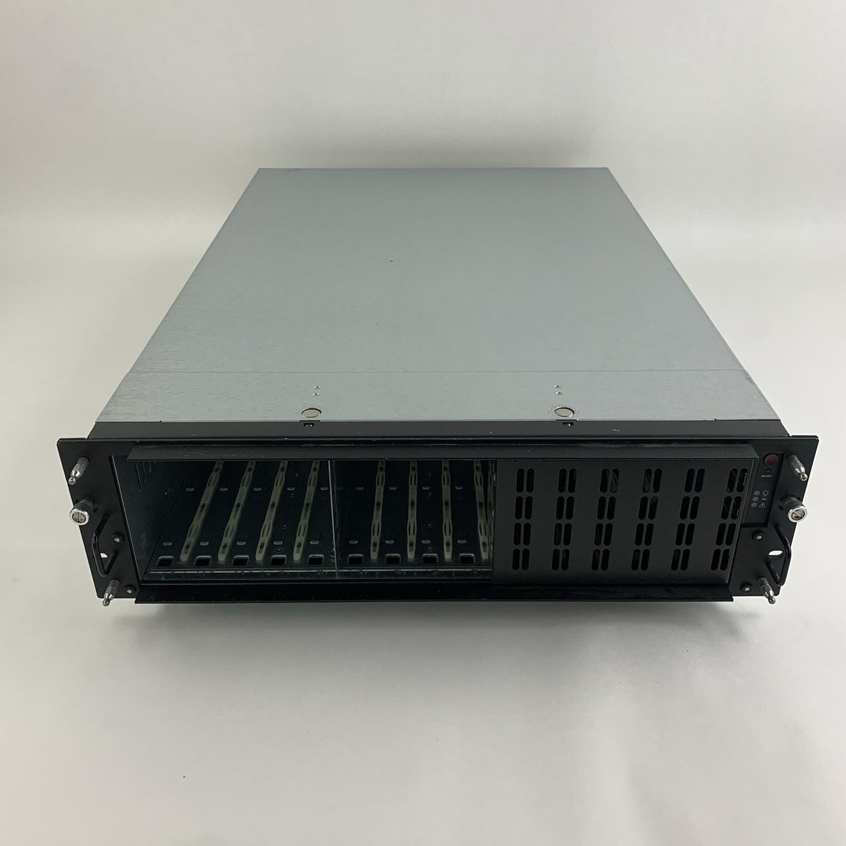 Data Domain DD510 S5000PSL Array 1x Intel Xeon 5110 1.6GHz 4GB RAM No OS/HDD3