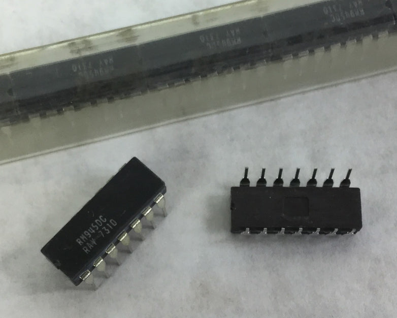 RM945DC Integrated Circuit Lot of 25