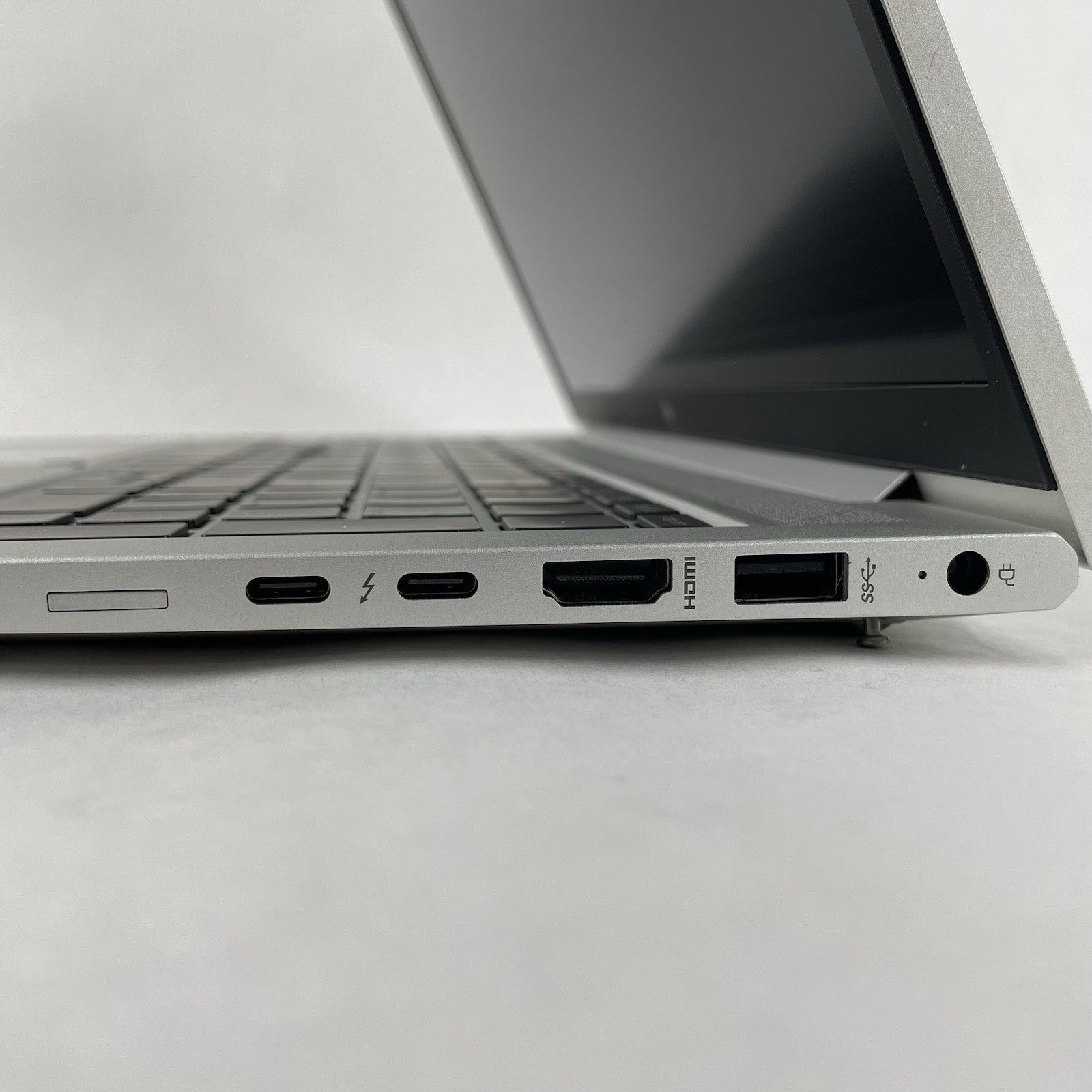 HP EliteBook 850 G8 15.6" i7-1185G7 3.00 GHz 8 GB RAM No SSD/OS/AC/Batt - Stain8