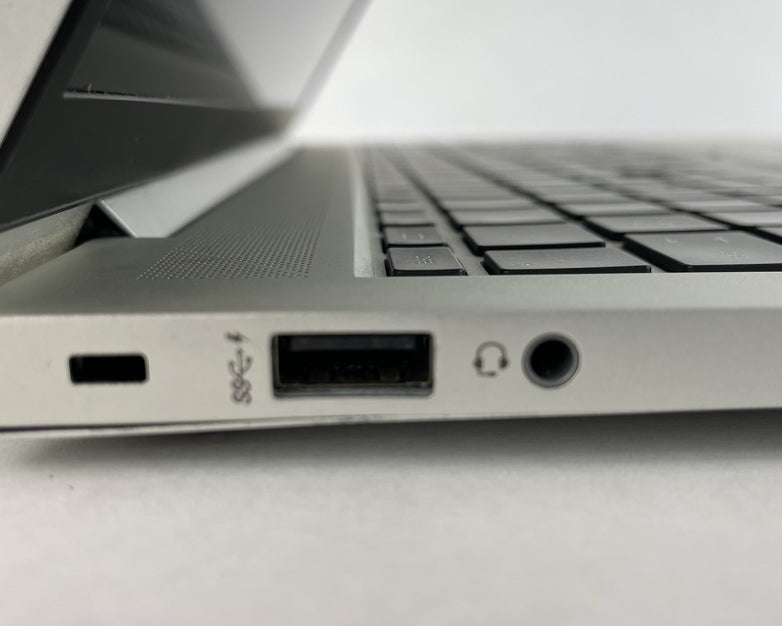 HP EliteBook 850 G8 15.6" i7-1185G7 3.00 GHz 8 GB RAM No SSD/OS/AC