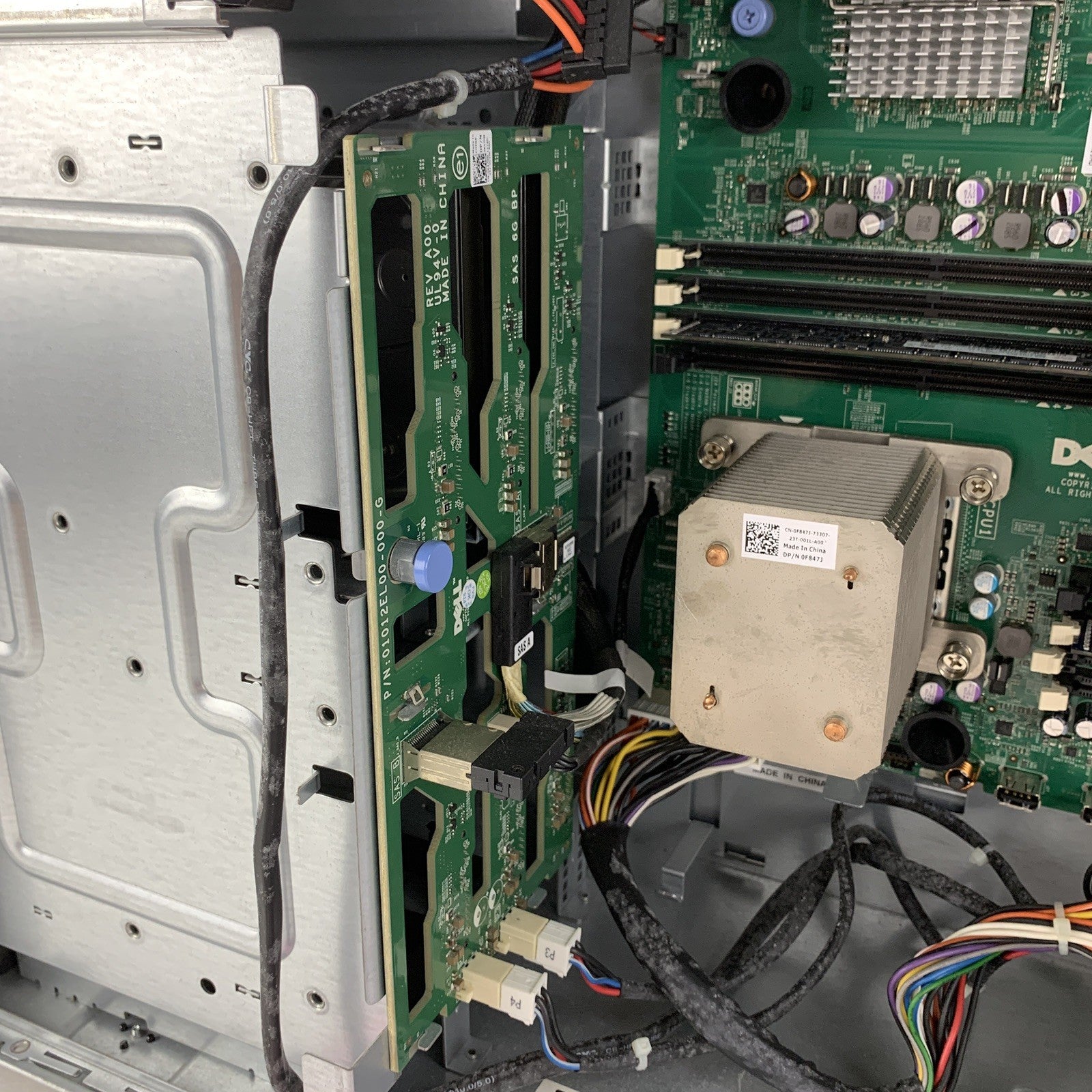 Dell PowerEdge T410 Server  2x Xeon E5503 2 GHz 16 GB Ram No OS No HDD