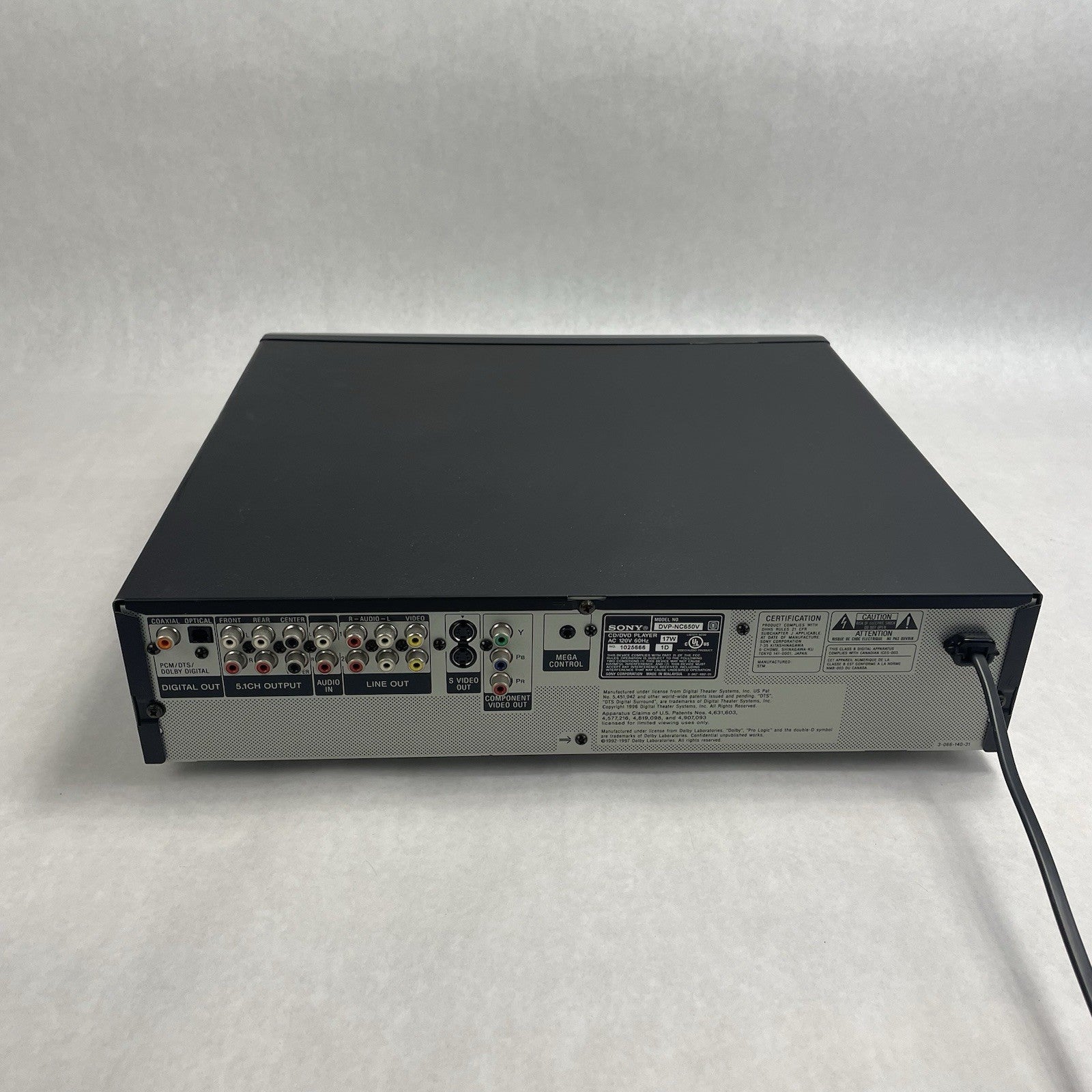 Sony DVP-NC650V CD DVD8