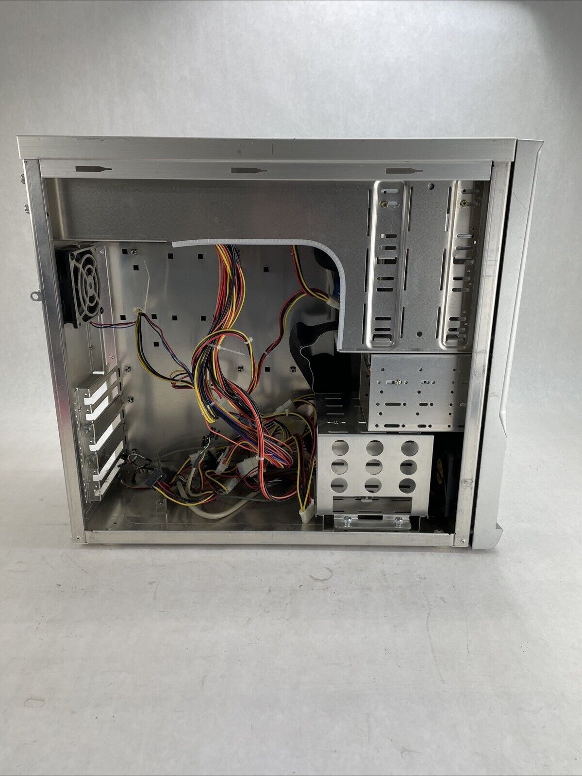 Vintage Lian-Li PC-60H1 Mid Tower Computer Case w/AL-A400ATX Power Supply