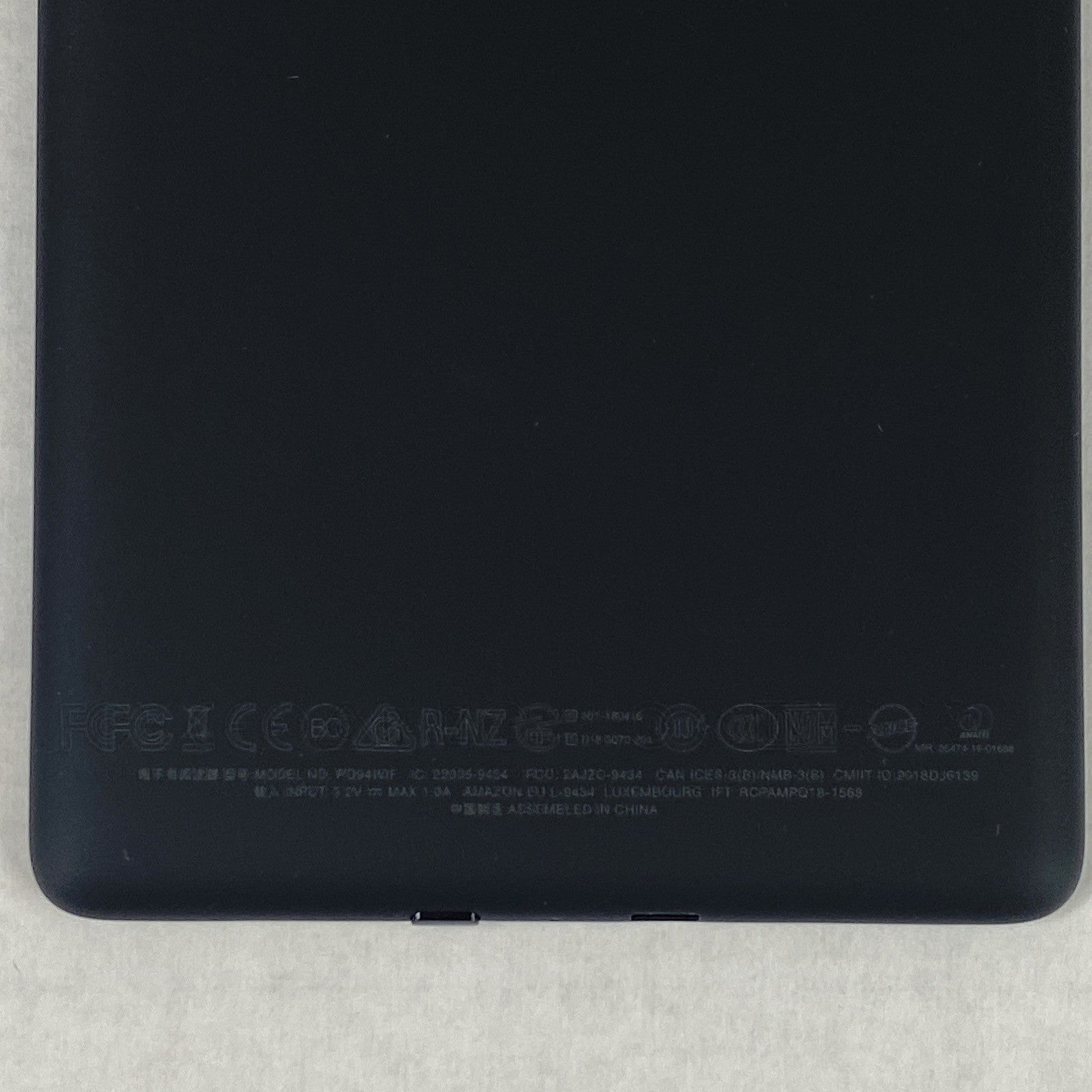 Amazon Kindle Paperwhite PQ94WIF 10th Generation 32GB 6" Wifi Black