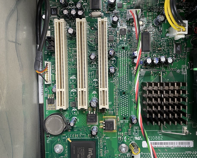 Dell OptiPlex 170L MT Intel Celeron 2.4GHz 1GB RAM No HDD No OS