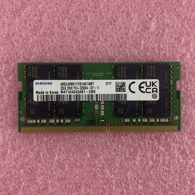 Samsung M471A4G43AB1-CWE 32 GB DDR4 SO-DIMM PC4-3200AA 260-Pin Non-ECC RAM