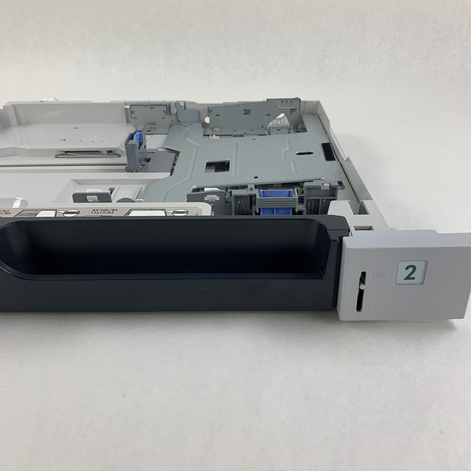 HP RU5-8770 Color Laserjet  CP5525 Printer Main Paper Tray #2