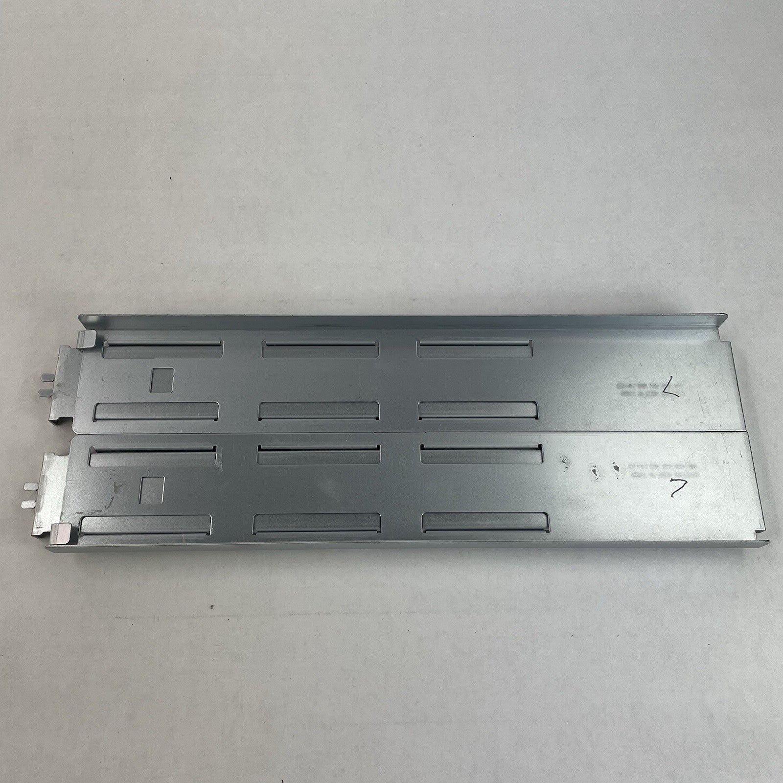 EMC Rack Mount Rail Kit 042-008-267 Mounting Rails Set5