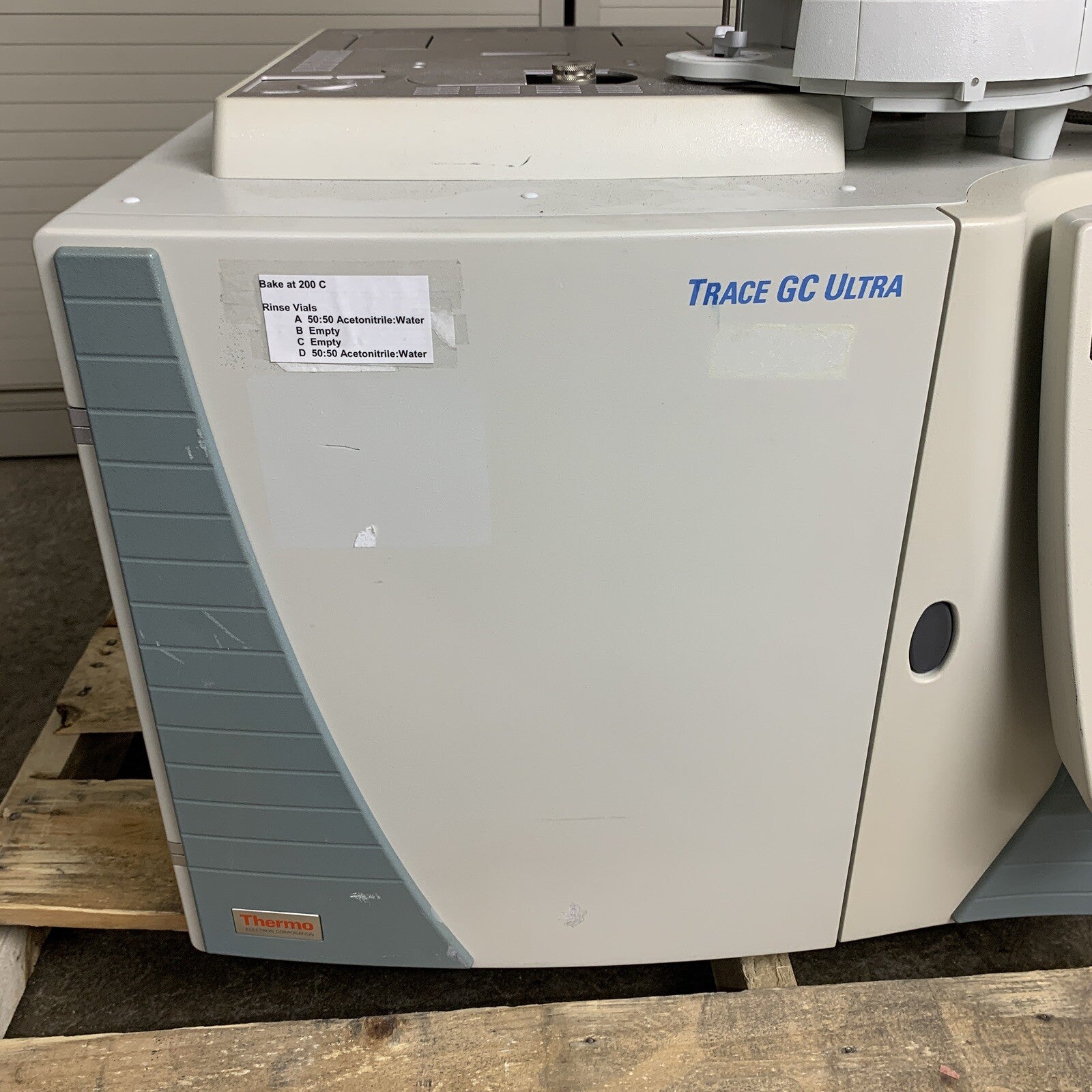 Thermo Scientific Trace GC Ultra w/ AI 3000 Auto Sampler Powers On