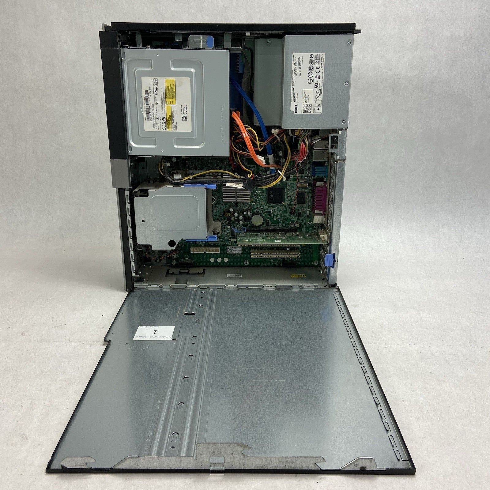 Dell Optipelx 960 DT Intel Core 2 Duo E8500 3.16GHz 4GB RAM No HDD No OS8
