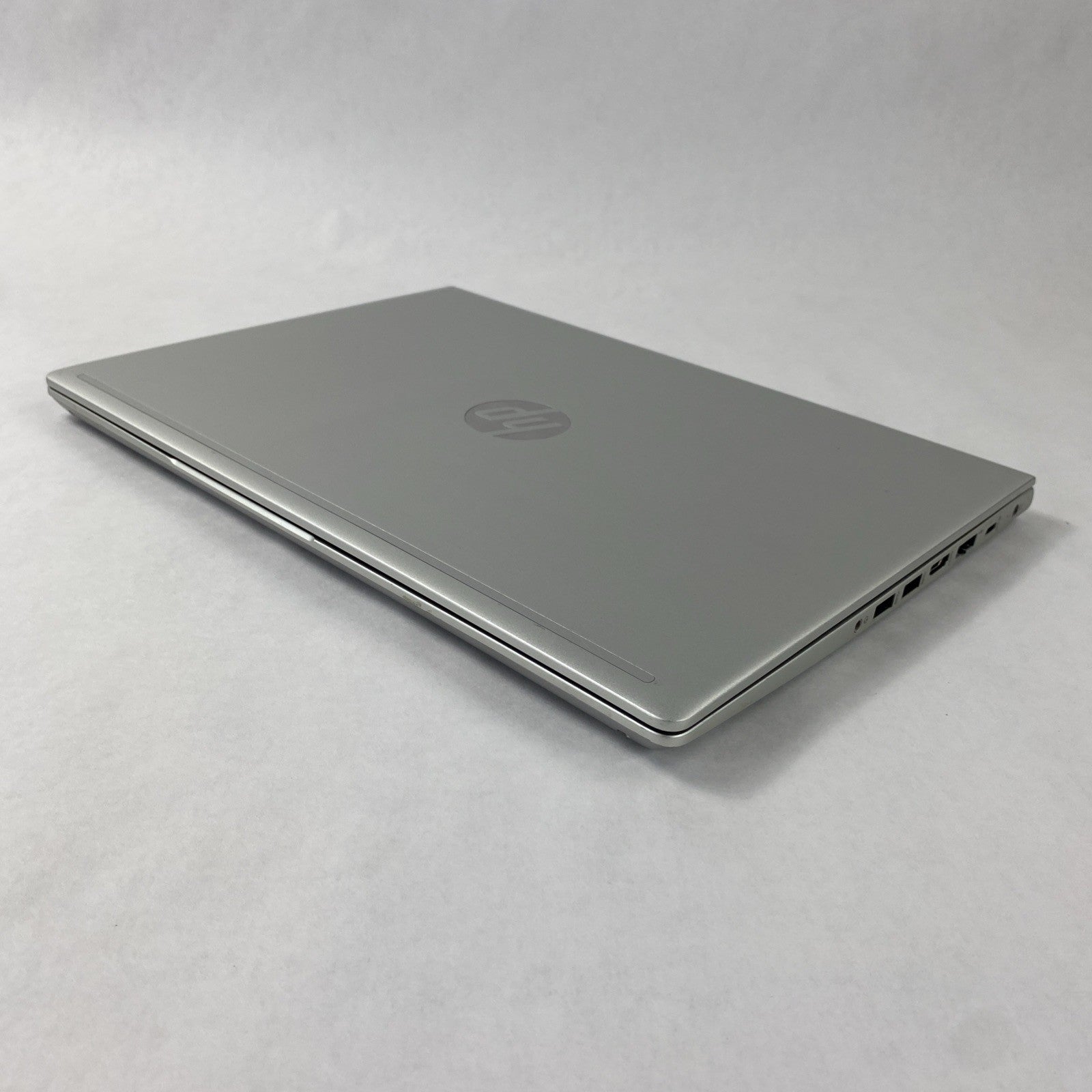 HP ProBook 440 G6 Intel Core i7-8565U 1.8 GHz 8GB RAM 14" No HDD No OS