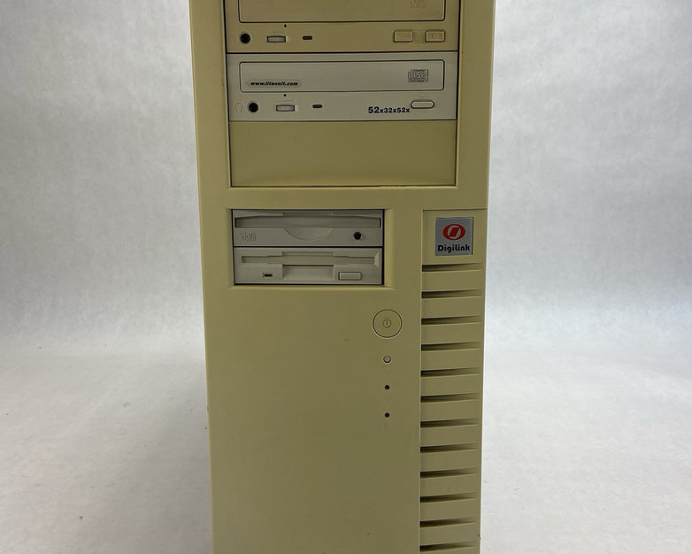 Vintage Unbranded Mid Tower Computer Case HEC HEC-250GR 250W ATX PSU