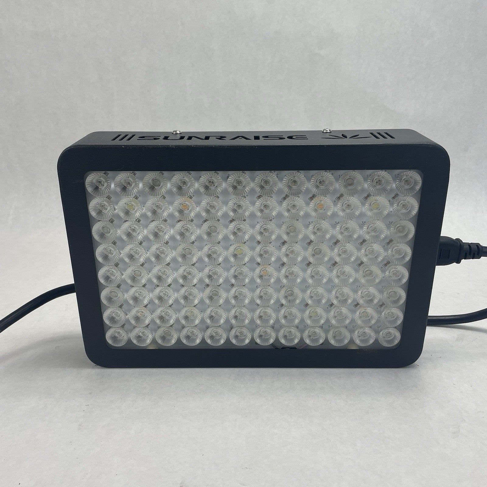 Sunraise 1000W LED Grow Light3