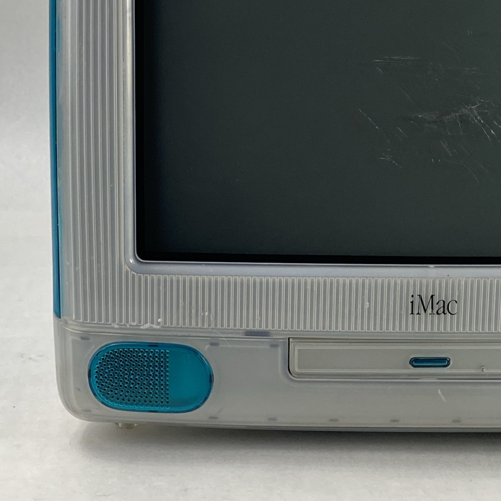 Apple M4984 iMac G3 1999 PowerPC G3 333MHz 96MB RAM No HDD No OS