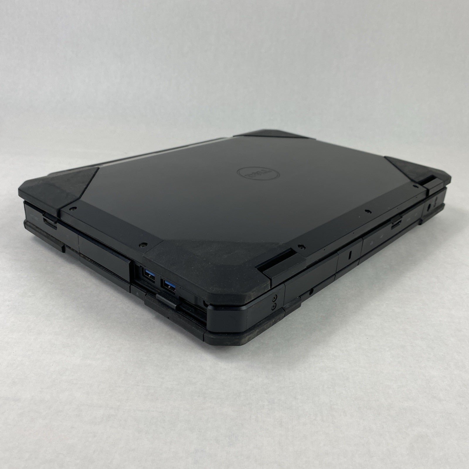 Dell Latitude 14 Rugged 5414 14" i5-6300U 2.4GHz 8GB RAM No Battery No HDD No OS