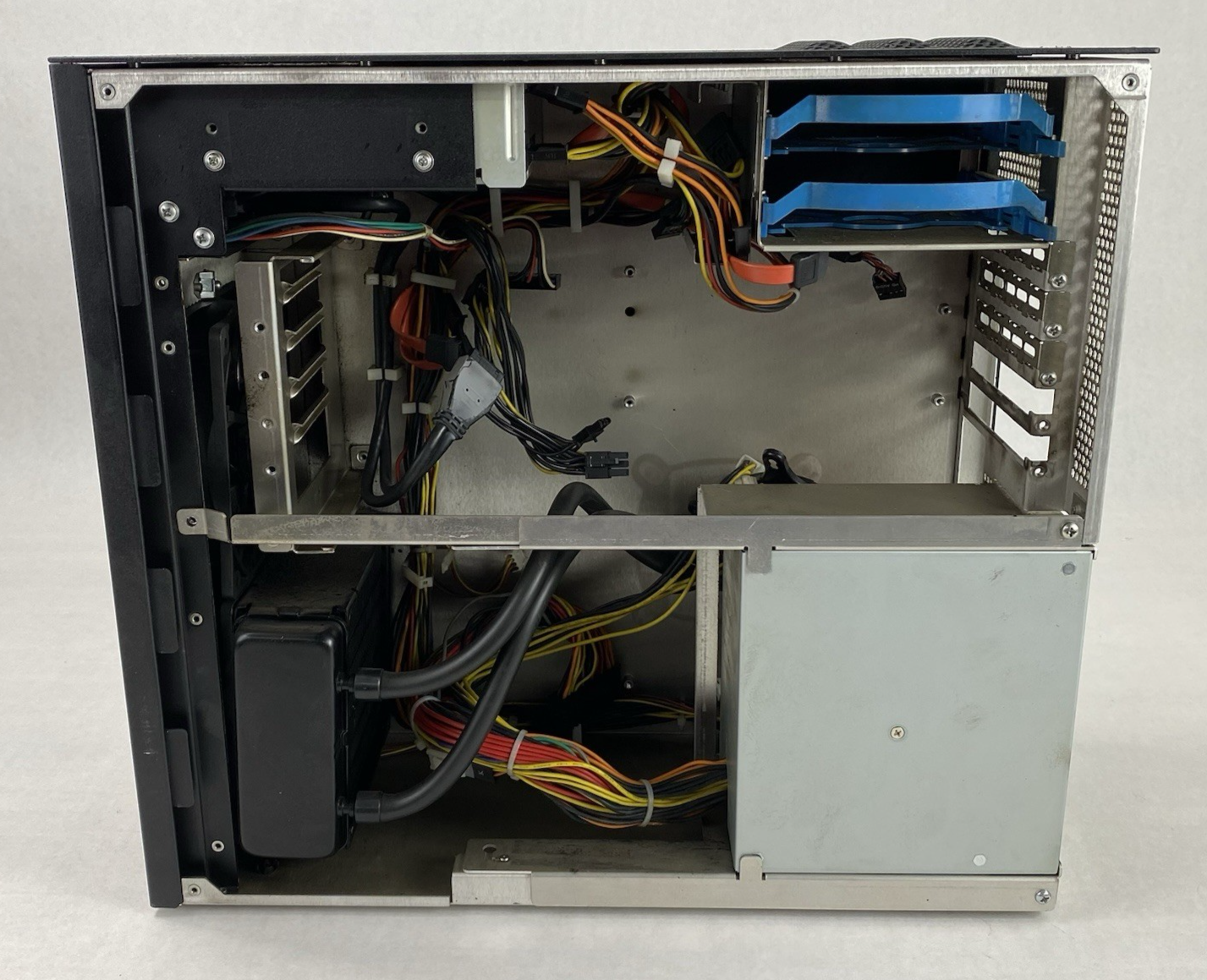 Boxx Apexx 2 Workstation ATX Mid Tower Computer Case with 550W Power Supply