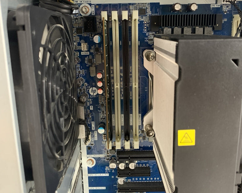 HP Z4 G4 Workstation 1x Xeon W-2102 2.9GHz 32 GB No OS No HDD No GPU