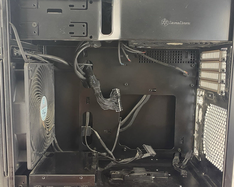 SilverStone Temjin Series TJ08B-E Micro-ATX Computer Case with 550W Power Supply