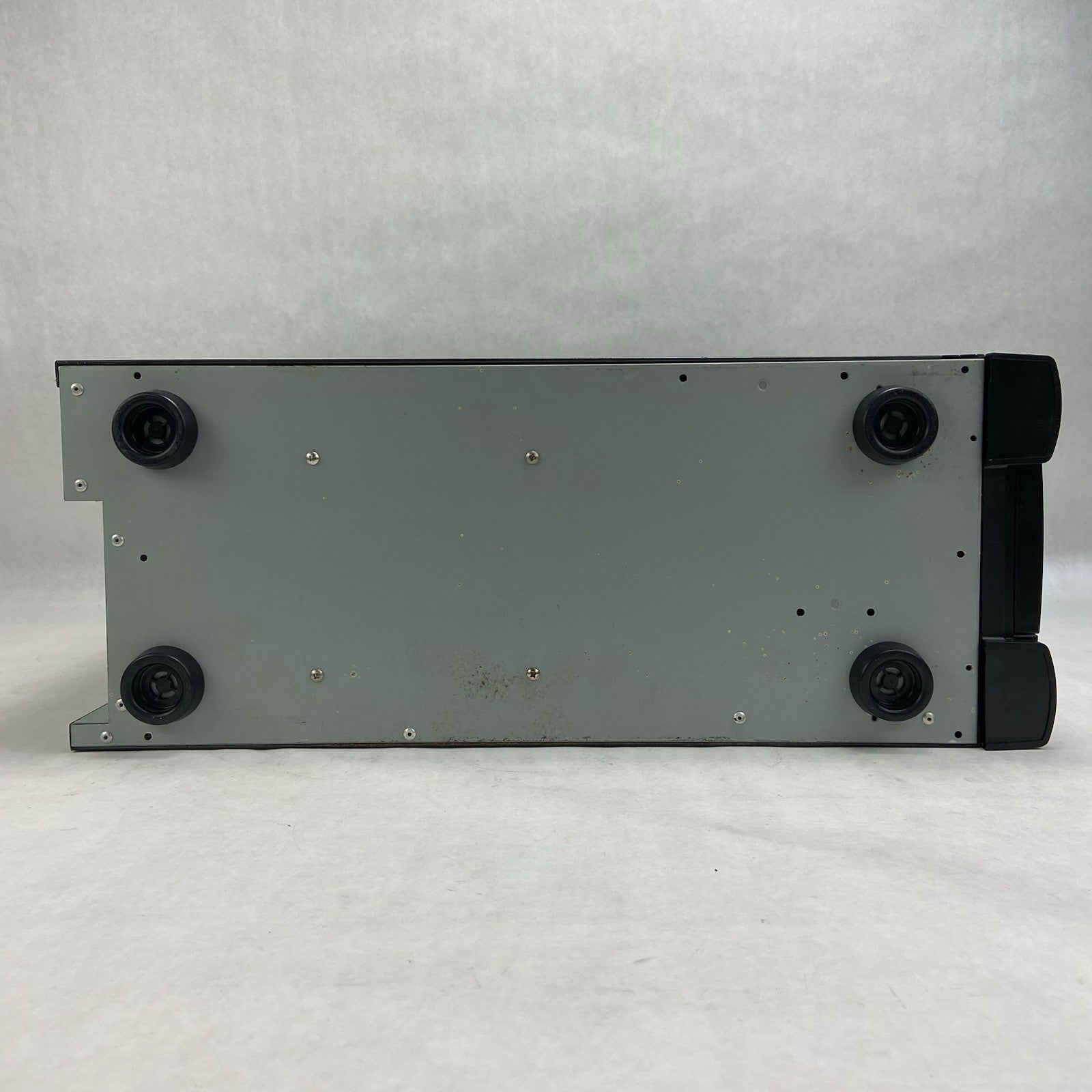 Chenbro PC61169 Mid Tower Case AGI HP-P3507F5W 350W PSU8