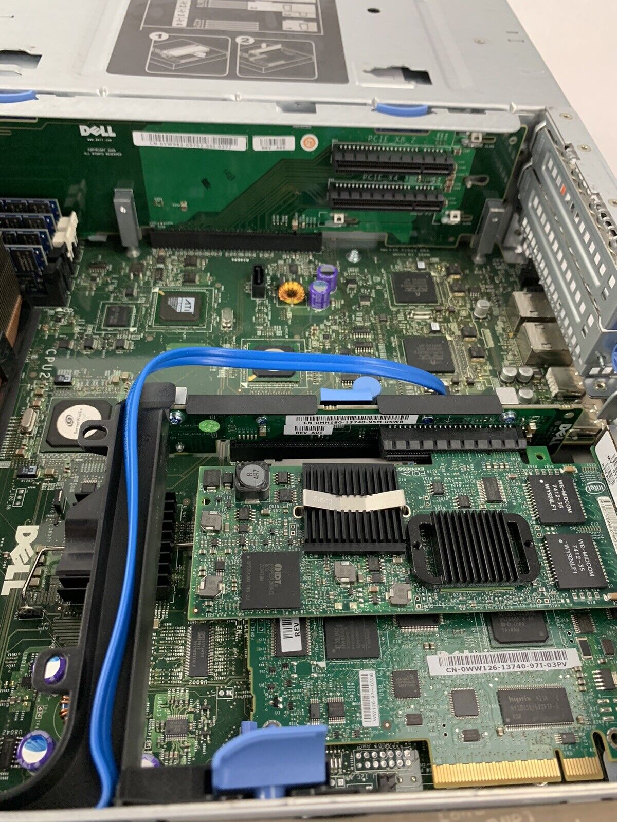Dell PowerEdge 2970 2x Opteron 2386 2.5 GHz 32 GB RAM No OS No HDD