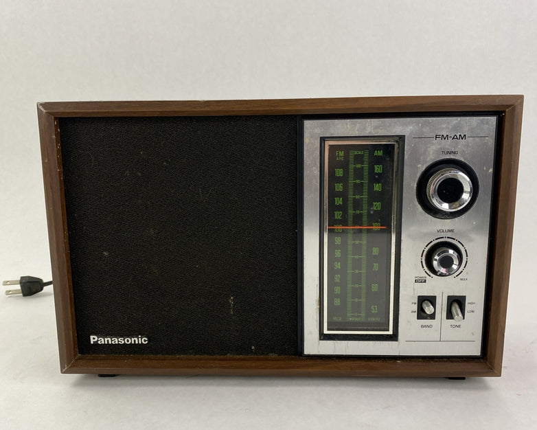Panasonic RE-6286 FM-AM Radio AC 120V 6W 60 Hz - Tested No Antenna