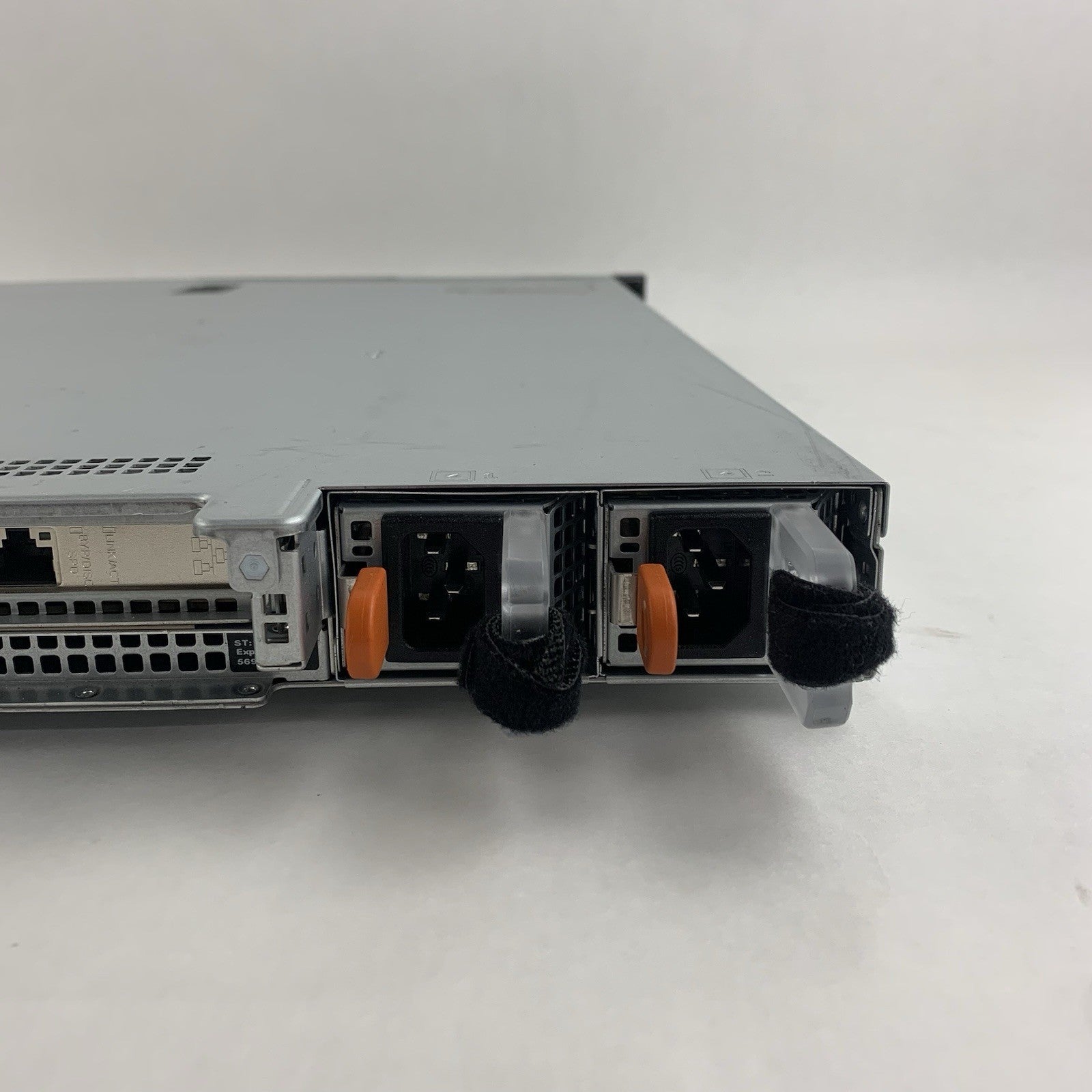 Dell PowerEdge R330 1x Xeon E3-1230v5 3.4 GHz 16 GB PERC H330 No OS No HDD11