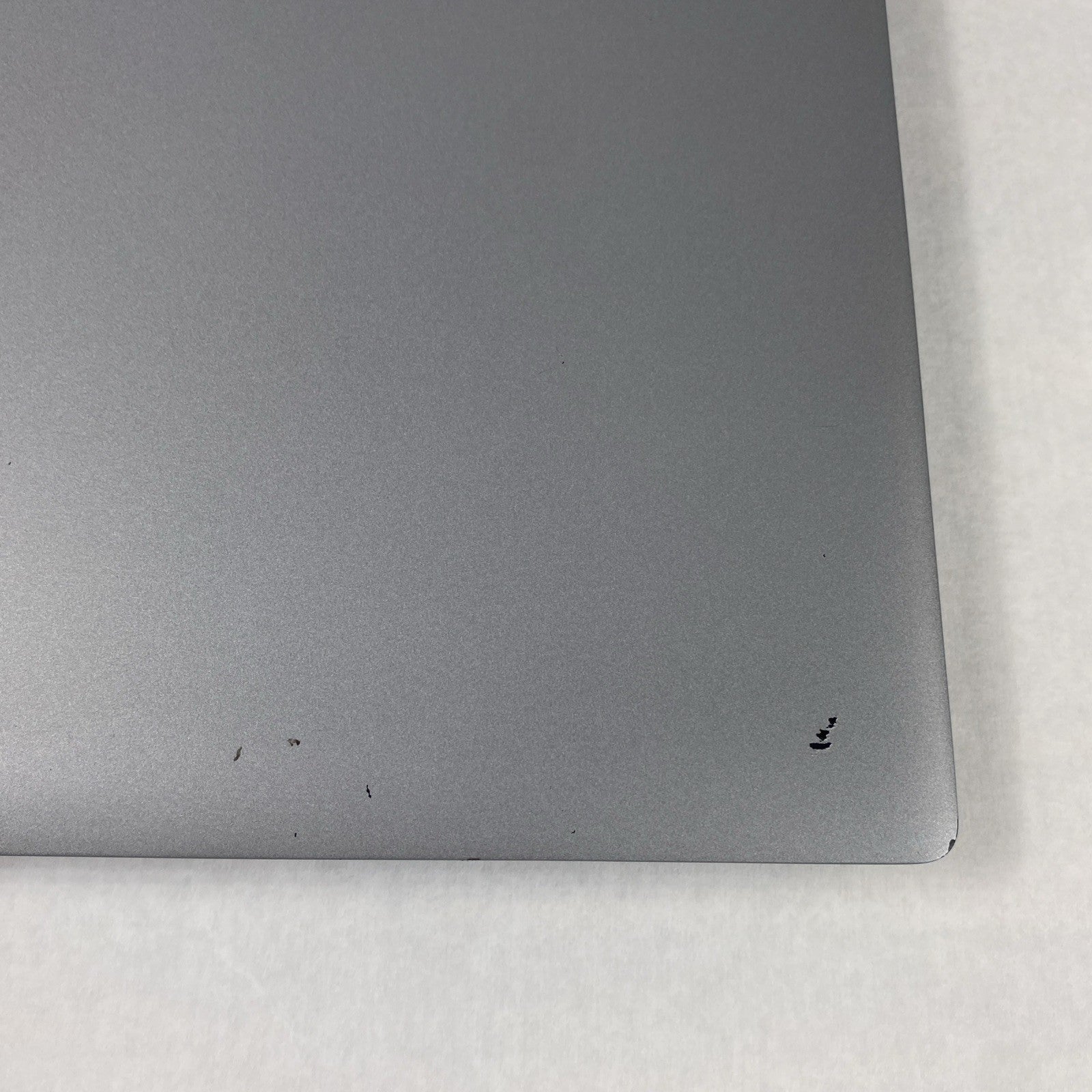 Dell Latitude 5520 Intel Core i5-1145G7 2.60 GHz 16 GB RAM 15.6" No SSD No OS
