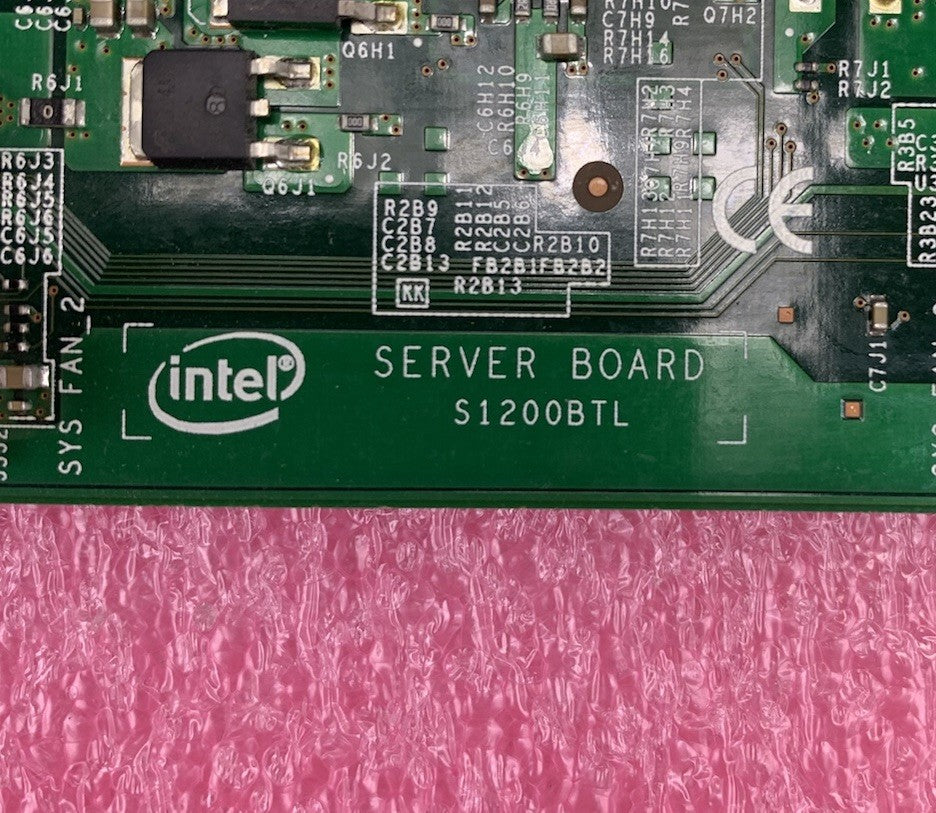 Intel S1200BTL Intel Xeon E3 1220 3.1GHz No RAM w/ Shield