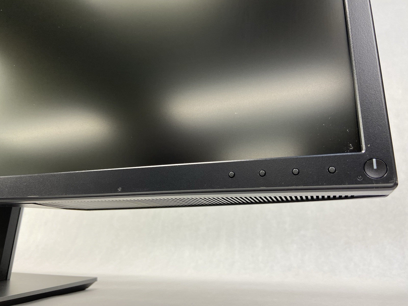 Dell Flat Panel Multi Client Monitor P4317Qc 43" In 4k UHD 3840x2160 With Stand