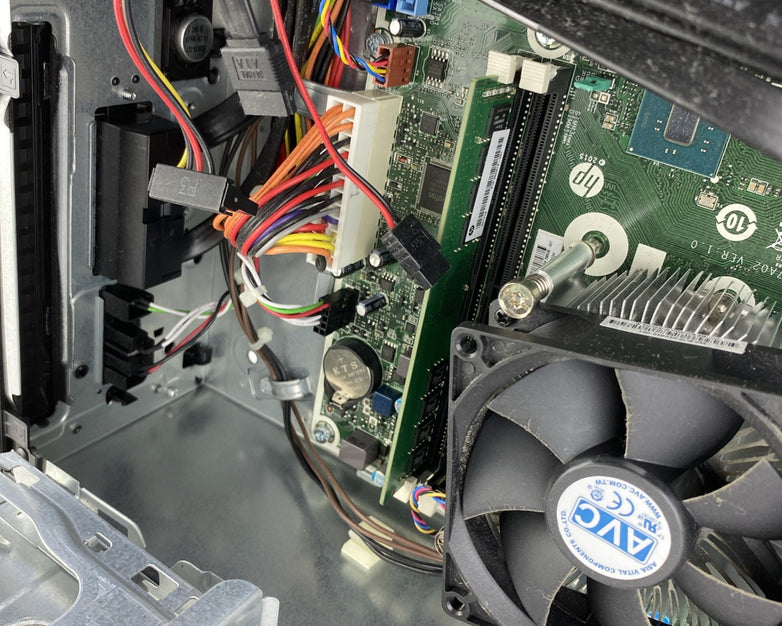 HP ProDesk 400 G3 SFF Quad Core i5-6500 3.20GHz CPU 1x8GB DDR4 RAM No HDD No OS