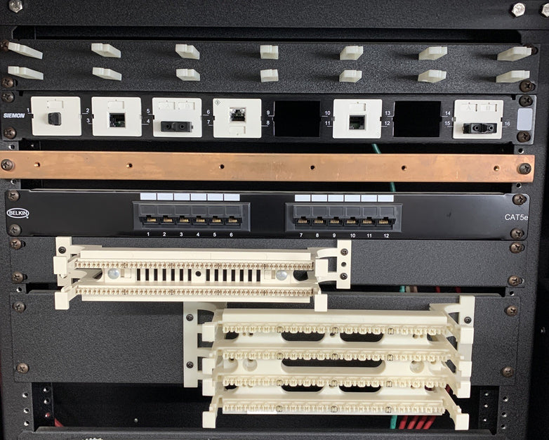 Heathkit TelCom Technology Rack 390-4432