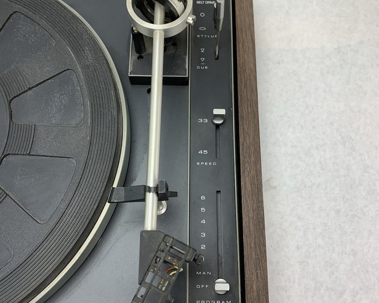 BIC Belt Drive 980 Vintage Turntable - Parts or Repair